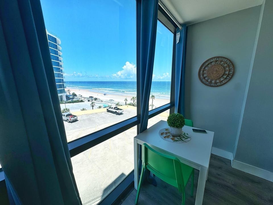 Stunning ocean view.