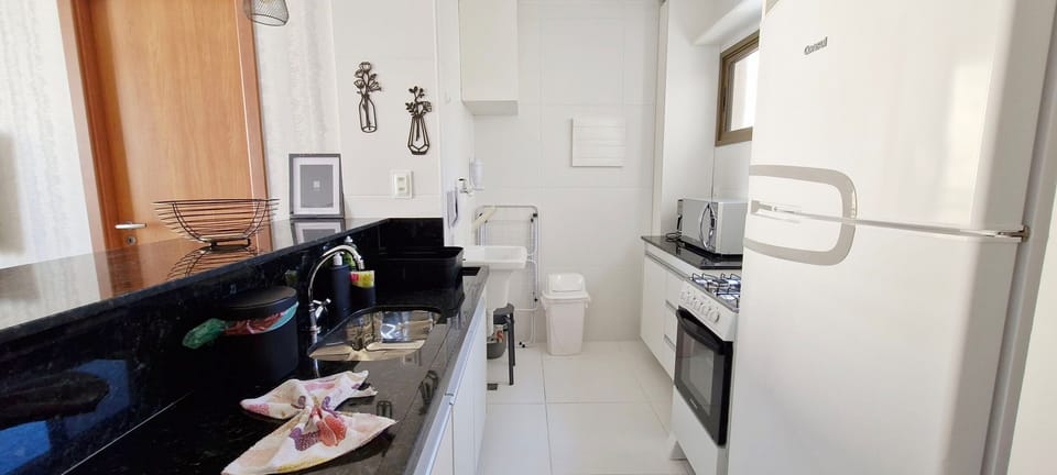 Standard Apartment | Private kitchen | Fridge, microwave, coffee/tea maker, blender
