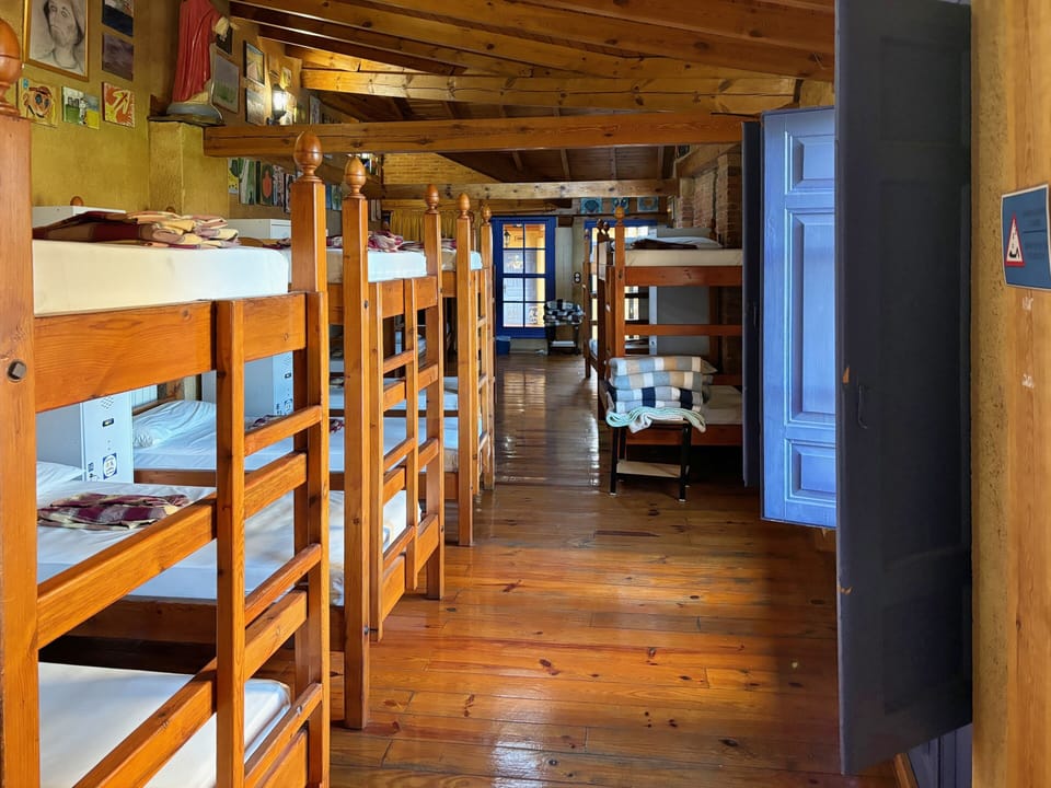 Shared Dormitory | Free WiFi