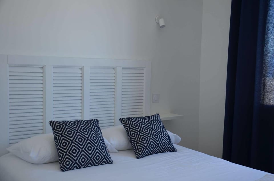 Comfort Room, Sea View | Free WiFi