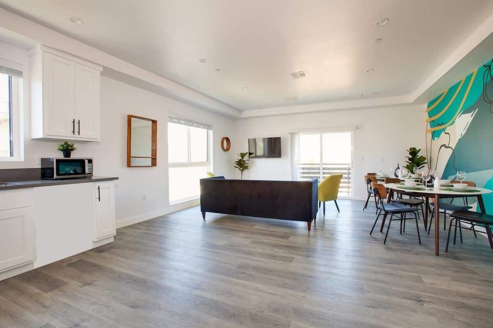 Spacious dining area perfect for group meals