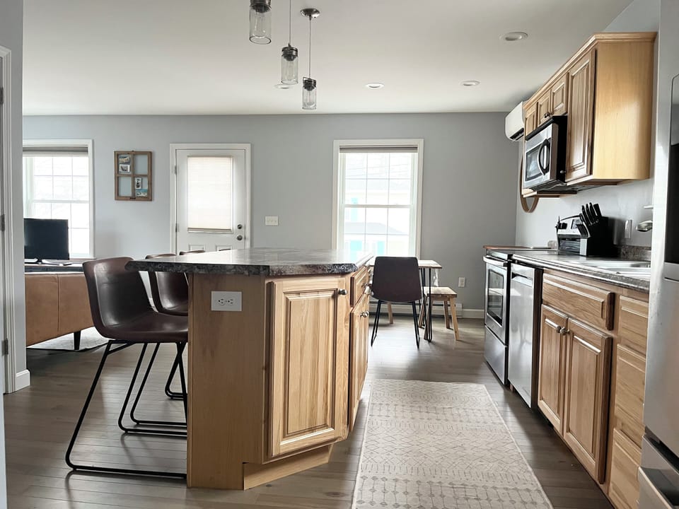 Full equipped kitchen.
