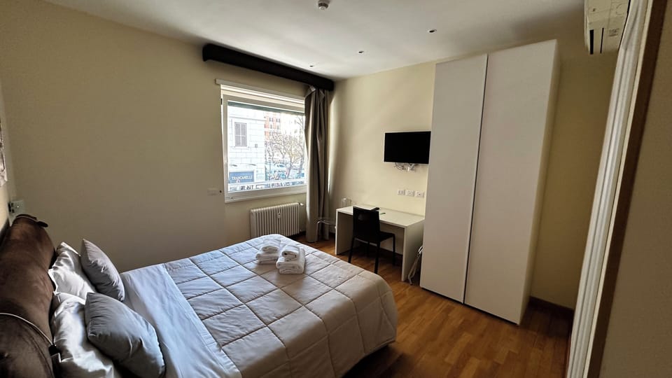 Basic Double or Twin Room, Non Smoking | WiFi (free)