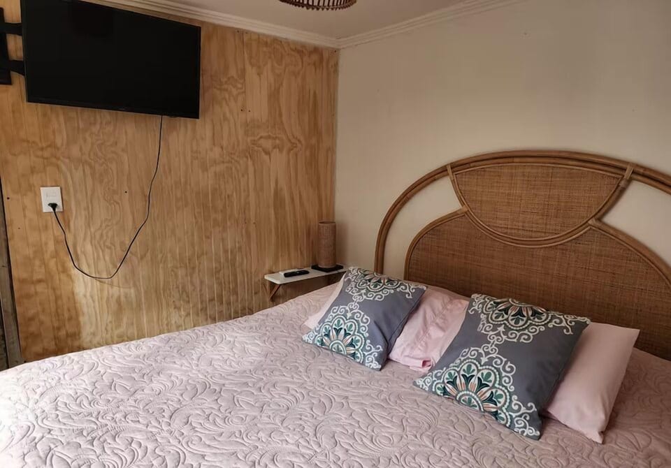 Comfort Cabin, Patio, Mountain View | 1 bedroom, free WiFi