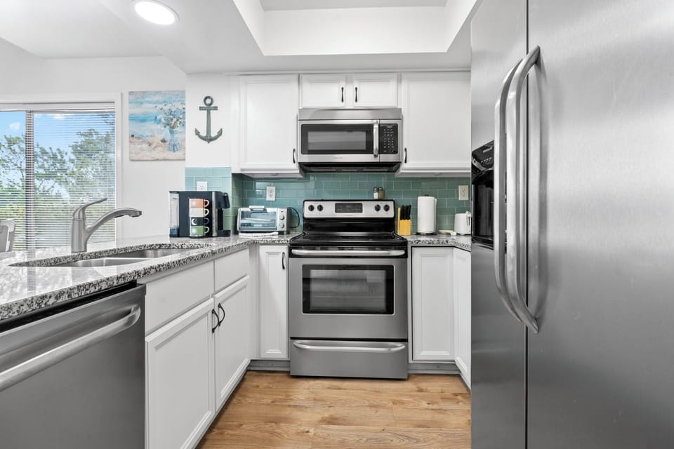 Kitchen (2)