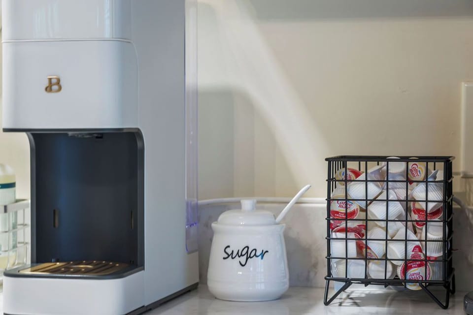 Complimentary coffee & teas.