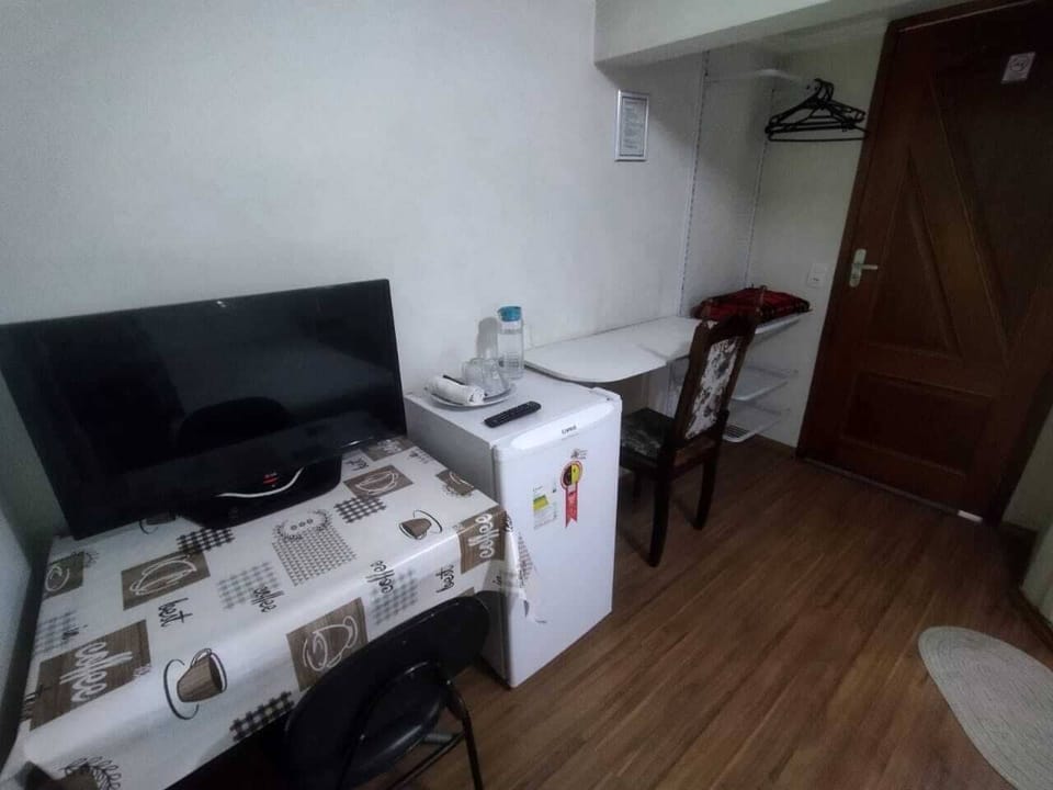 Basic Suite | Iron/ironing board, free WiFi
