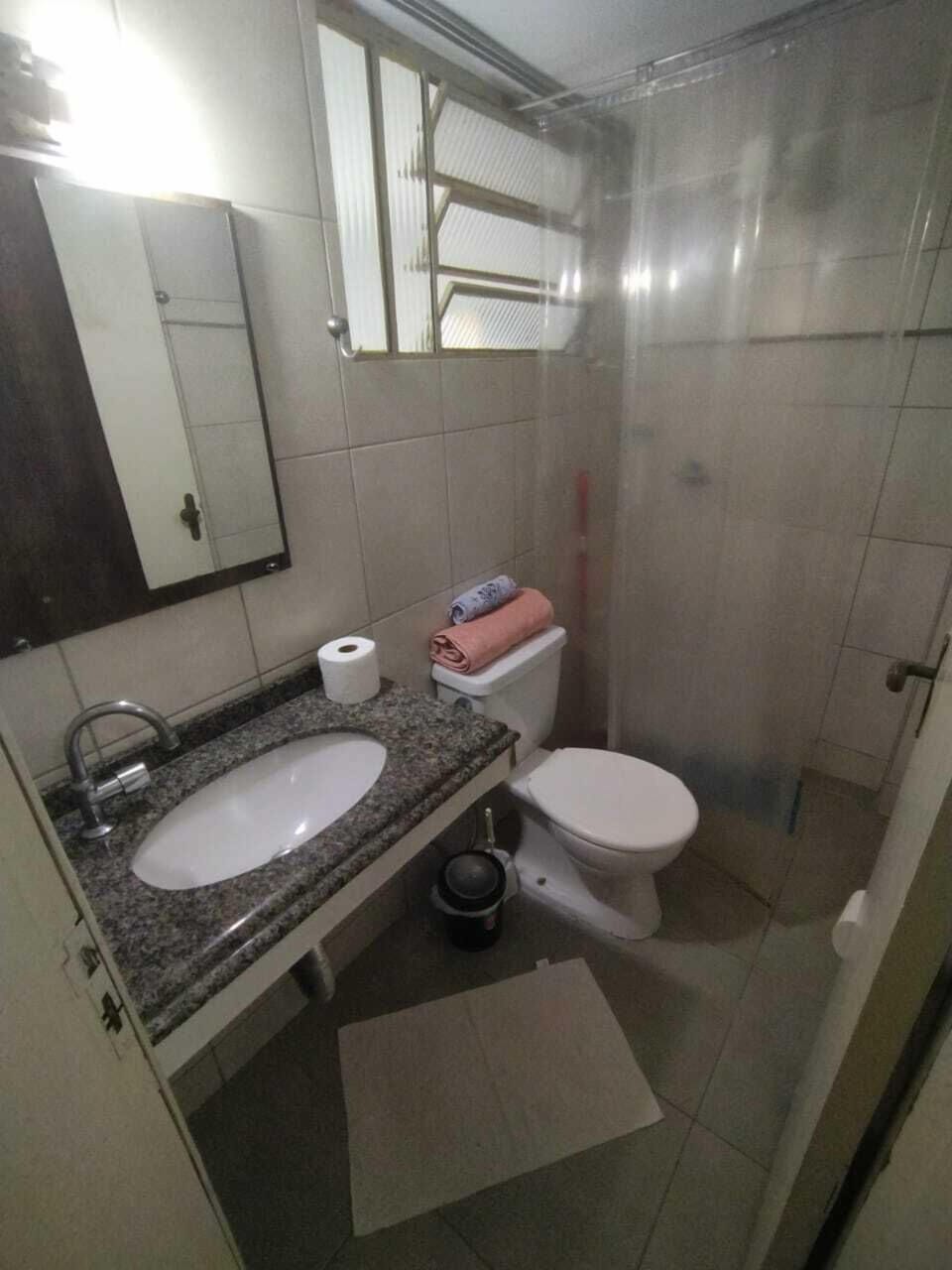 Basic Suite | Bathroom