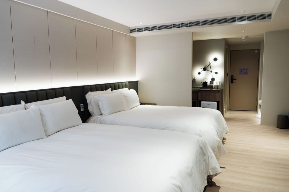 Classic Quadruple Room | Soundproofing, free WiFi, bed sheets