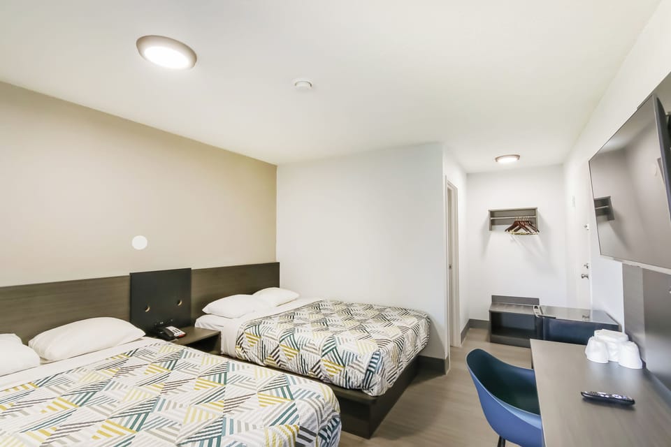 Room, 2 Double Beds, Smoking | Desk, iron/ironing board, WiFi (free), bed sheets