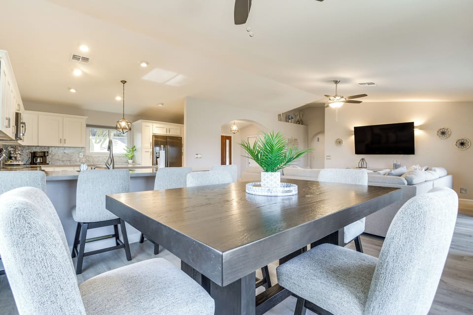 Dining Room | Main Level | Dishware & Flatware