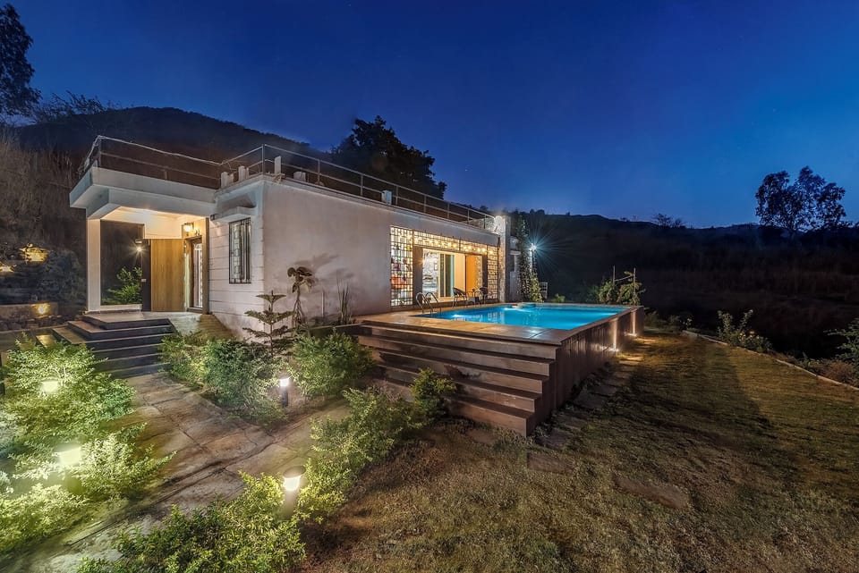 Front of property - evening/night