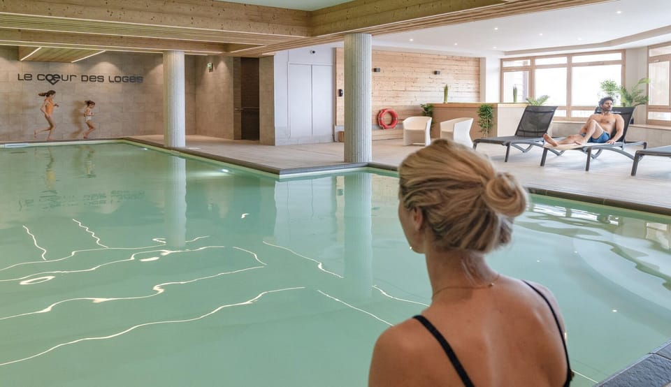 Holiday Home Swimming Pool