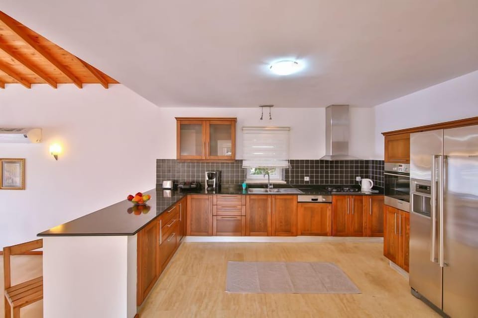 Villa, Sea View | Private kitchen