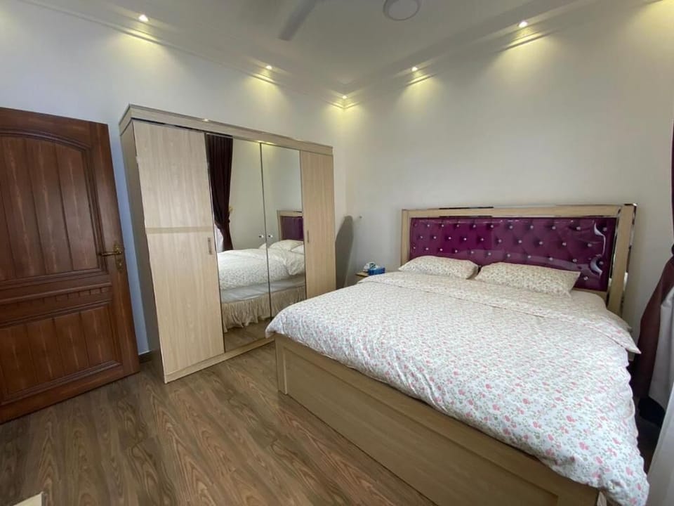 Family Chalet, 4 Bedrooms, Patio, Poolside | 4 bedrooms, in-room safe, blackout drapes, iron/ironing board
