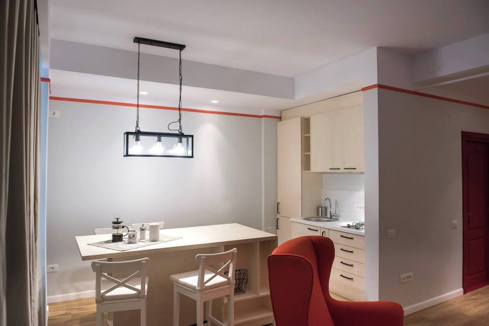 Deluxe Apartment, Balcony, Sea View | Private kitchen | Fridge, microwave, stovetop, espresso maker