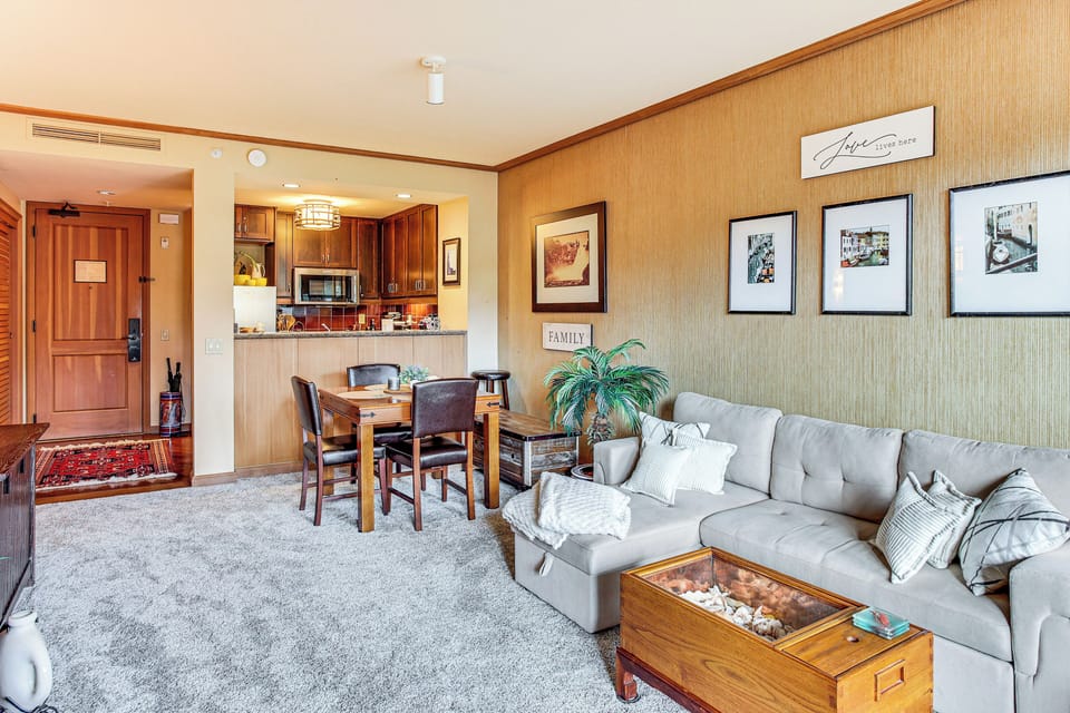 Apartment (1 Bedroom) | Interior