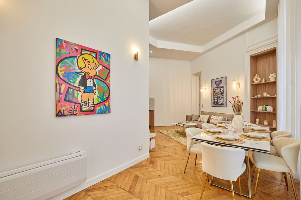 Apartment | Dining