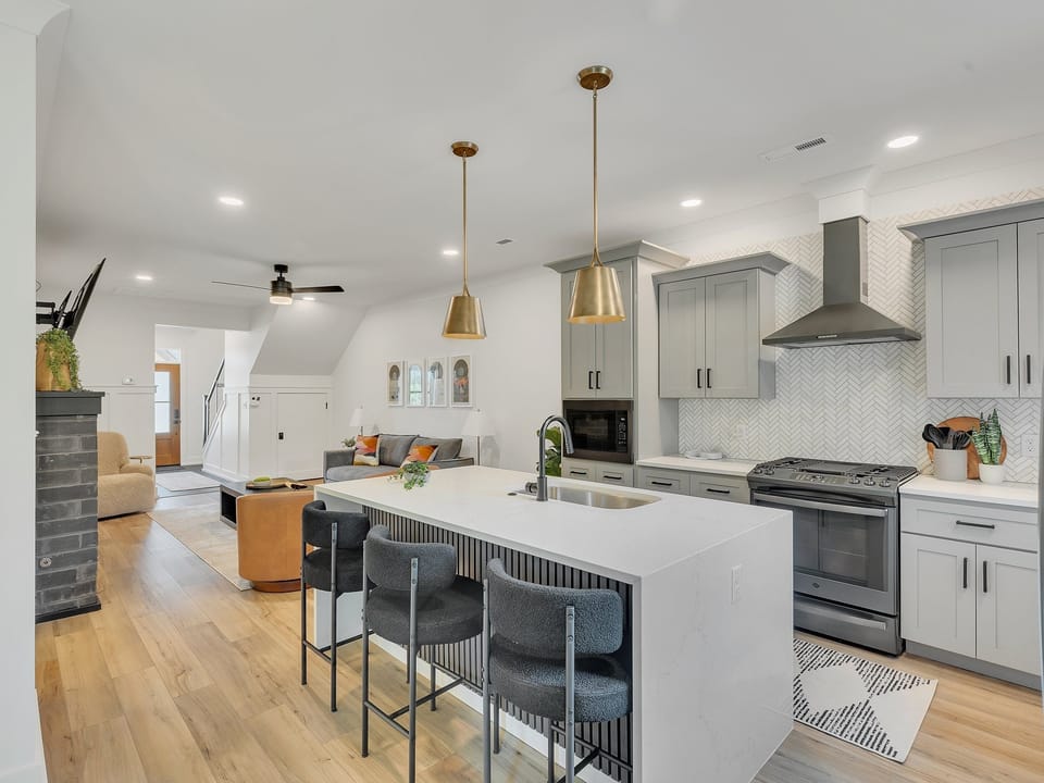 Condo, 3 Bedrooms | Private kitchen | Coffee/tea maker, fridge, oven, toaster