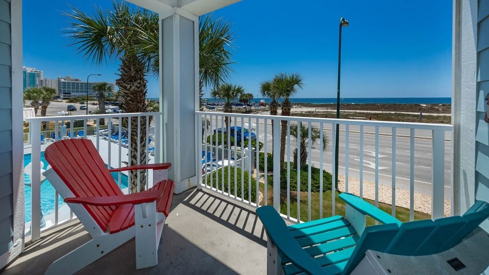 Condo, 1 Bedroom | Property grounds