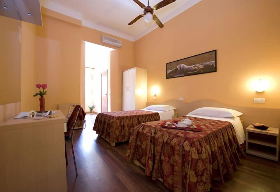 In-room safe, desk, iron/ironing board, free WiFi