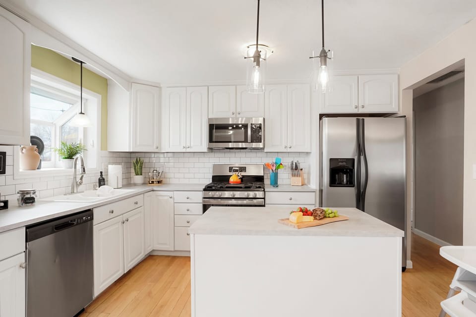 Ample storage for the kitchen.