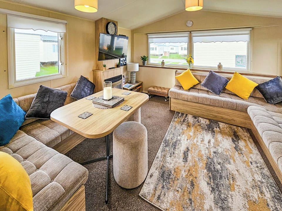 Open plan living space | Court Lodge, Rhyl