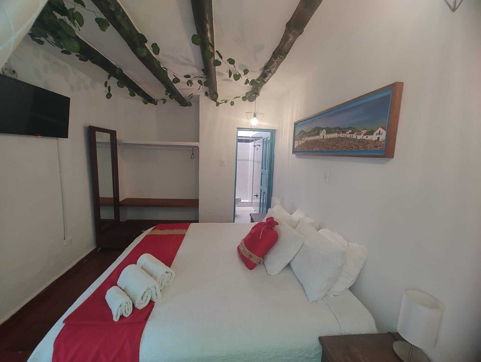 Deluxe Room | Premium bedding, blackout drapes, iron/ironing board, free WiFi