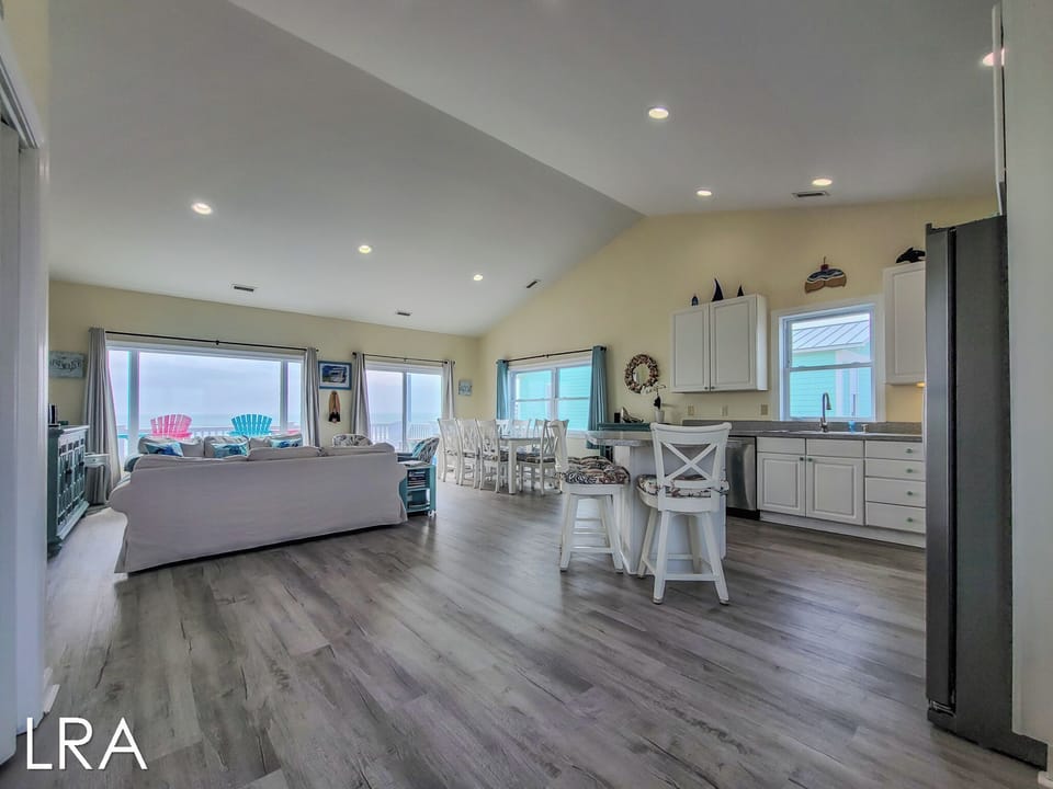 Kitchen View -01