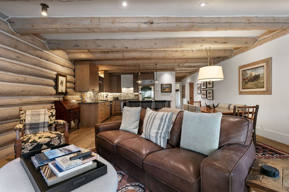 Indoors, Home Decor, Architecture, Building, Furniture