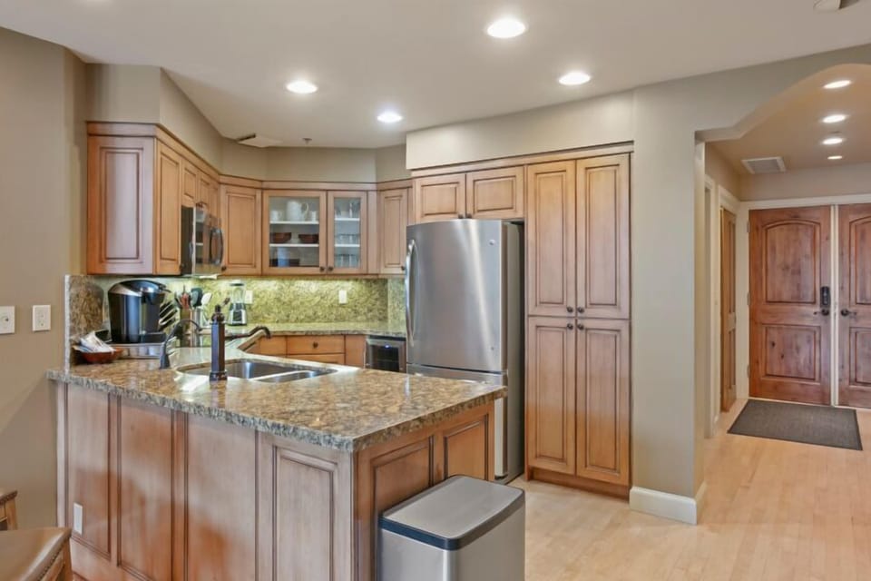 Indoors, Floor, Flooring, Kitchen, Hardwood
