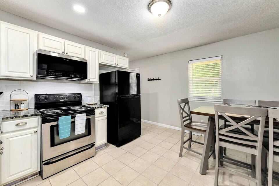 Full Size Appliances