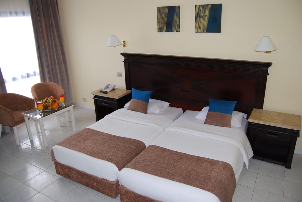 Standard Twin Room, Pool View