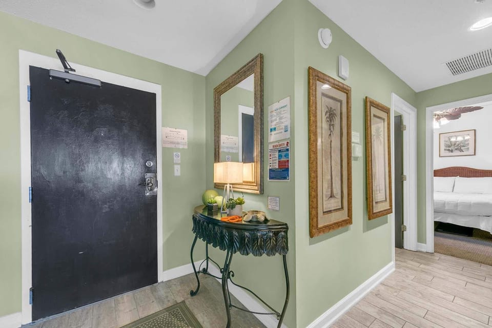 Condo, Multiple Beds (Sterling Reef 905) | Interior