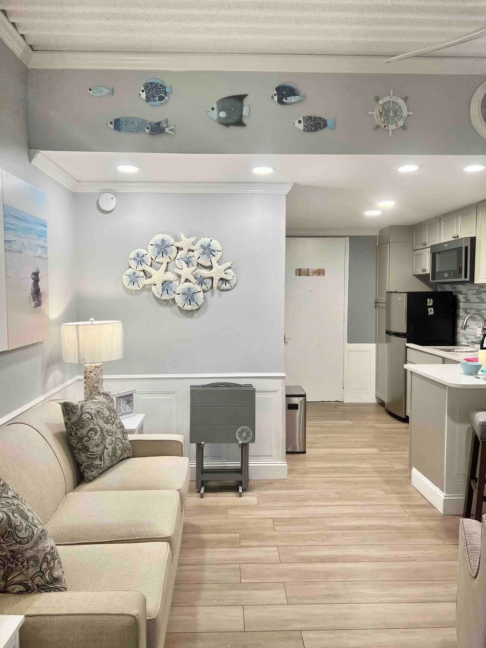 Living Room/Kitchen