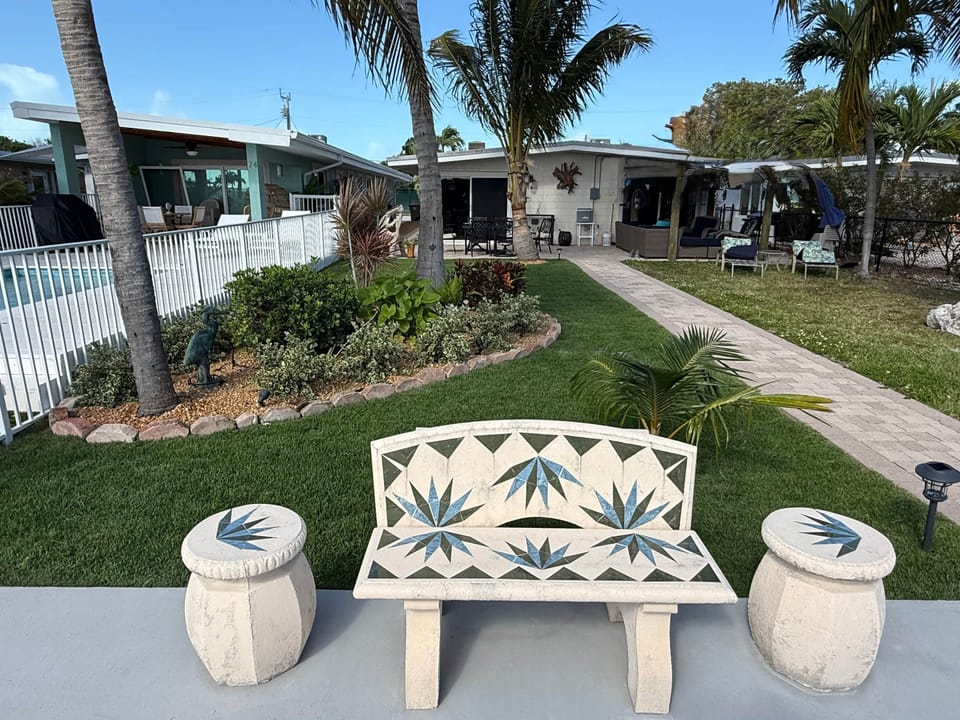 Seaside Back Yard