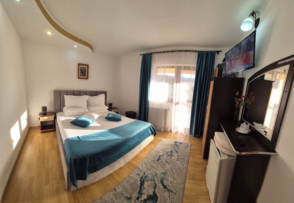Comfort Double Room, Mountain View | Soundproofing, free WiFi