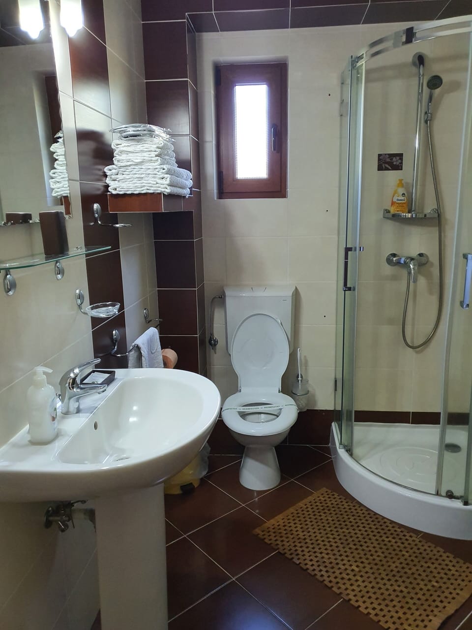 Pensiunea Casa Vero Bed and Breakfast in Romania