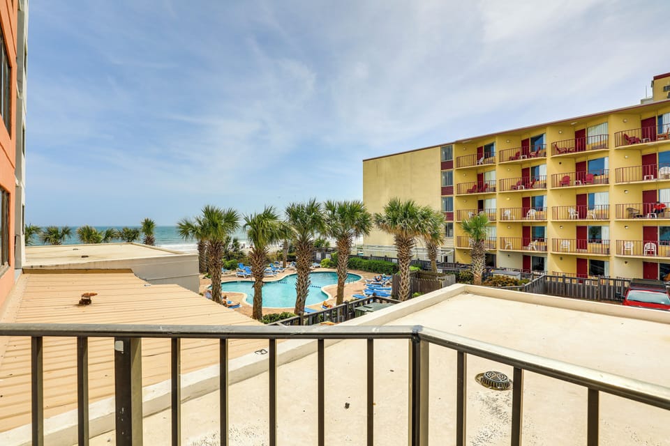 Private Balcony | Single-Story Condo | 2nd-Floor Unit | Elevator
