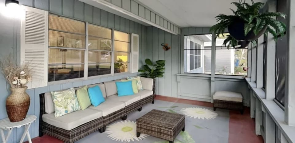 Enclosed front porch