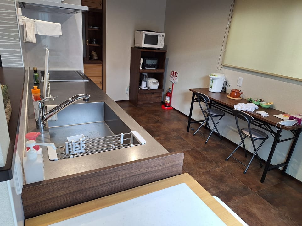Luxury Villa, Garden View | Private kitchen