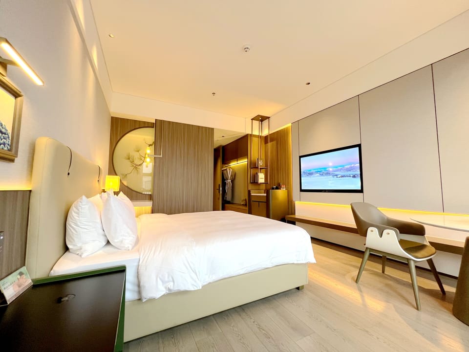 In-room safe, desk, laptop workspace, blackout drapes