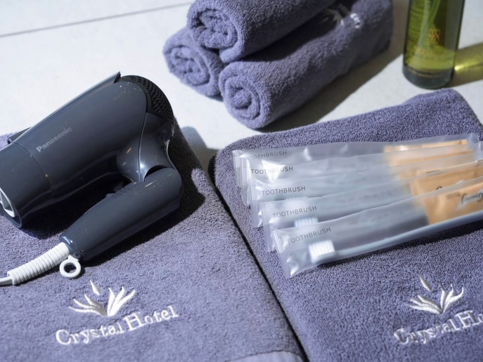 Bathroom amenities