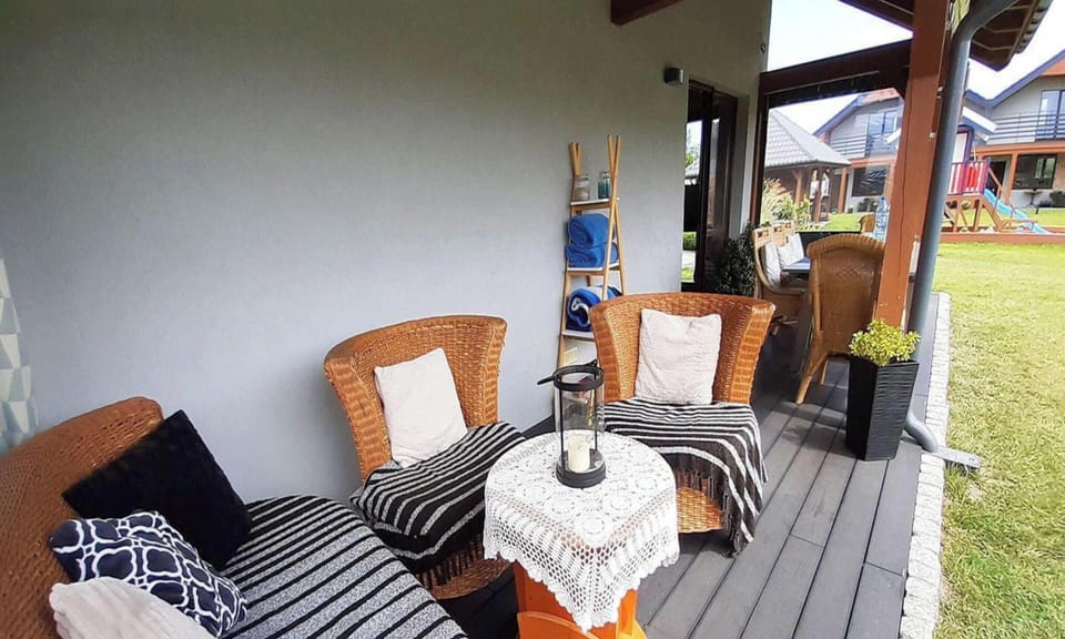 House | Balcony