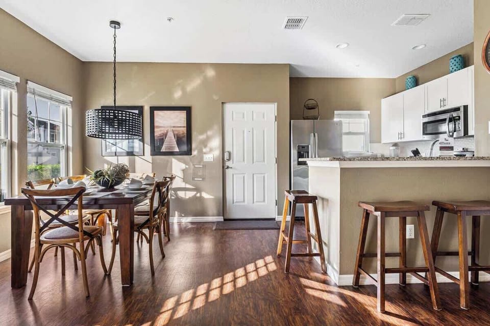Attractive and pleasant dining area