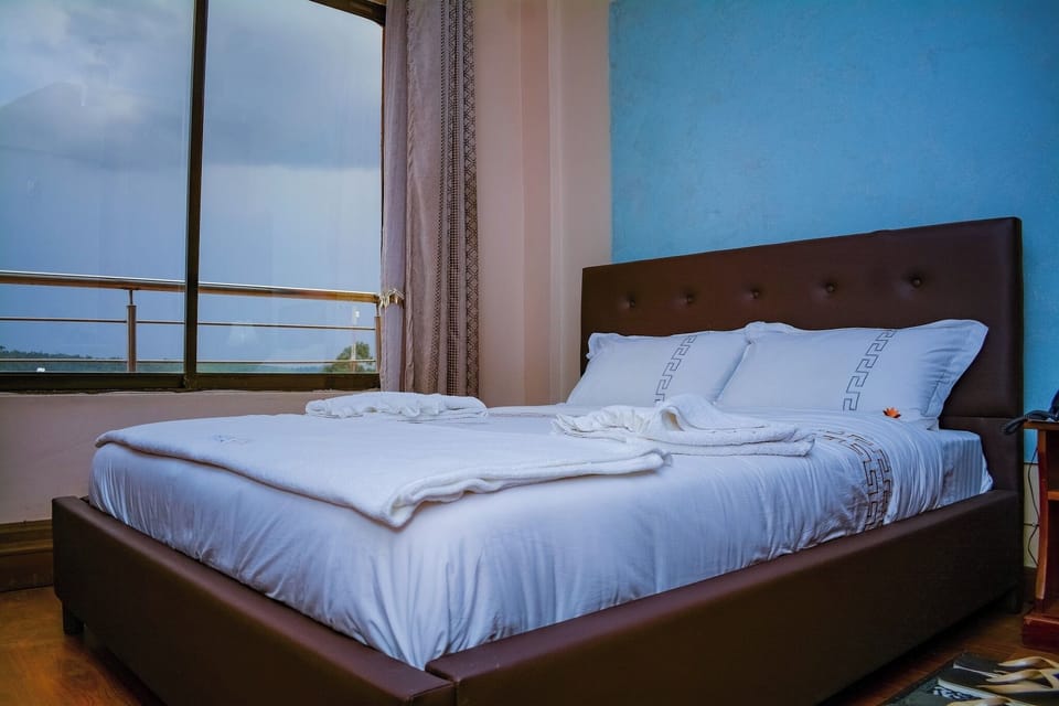 Superior Suite | Individually decorated, individually furnished, free WiFi, bed sheets