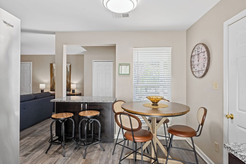 Charming dining space with a rustic-modern feel (Unit B)