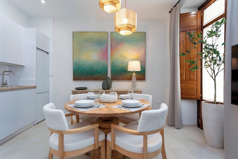 Apartment (2 Bedrooms) | In-room dining