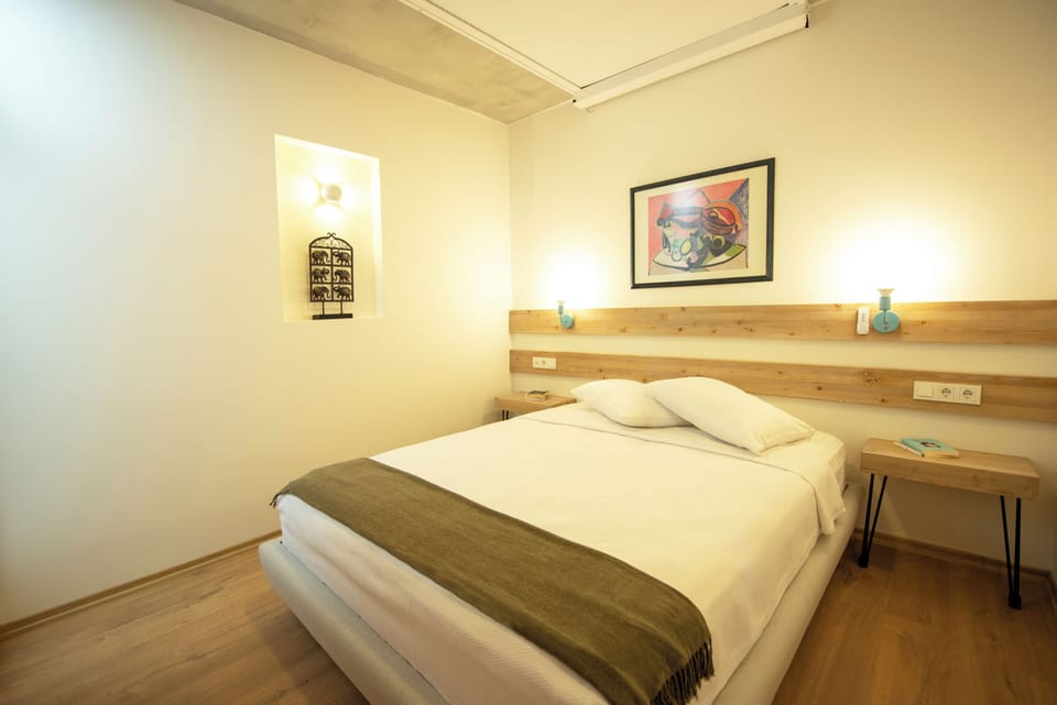 Suite, Sea View | 1 bedroom, WiFi (free)