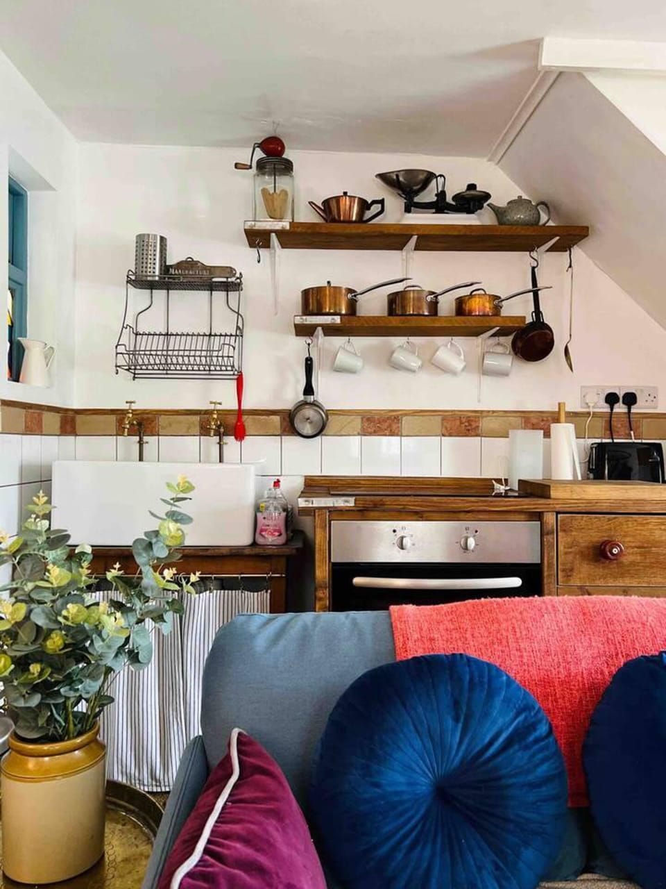Cottage | Interior